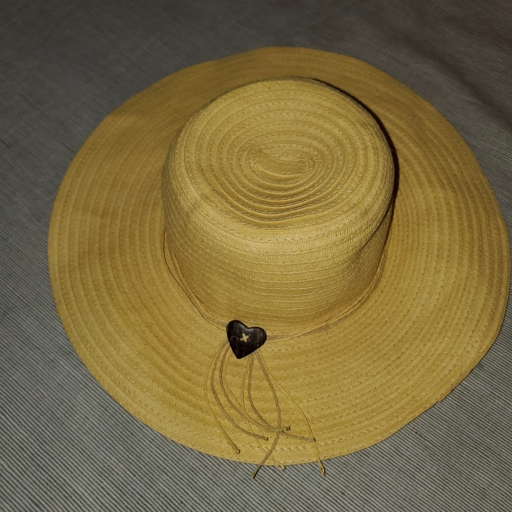 Gorgeous straw hat